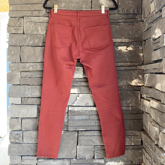 WOMANS TOPSHOP LEIGH MAROON JEANS SIZE W20 L30 - Picture 5 of 7